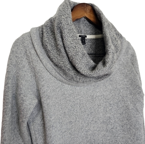 J.Crew Funnel Neck grey Wool Blend knit sweater size medium - Picture 3 of 9